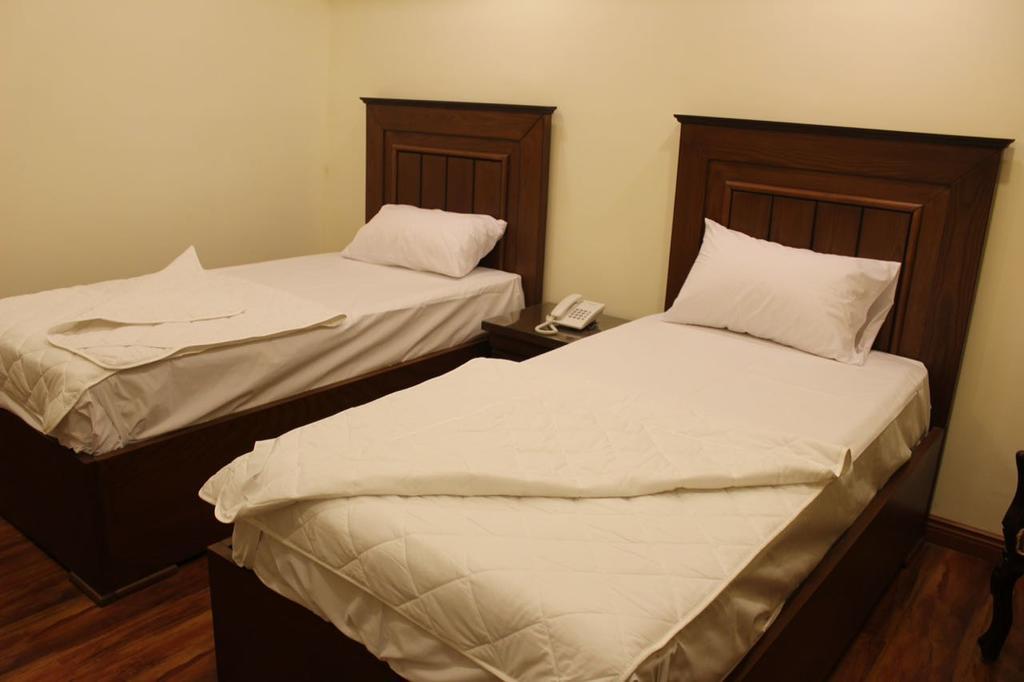 Hotel Diplomat Islamabad Ngoại thất bức ảnh