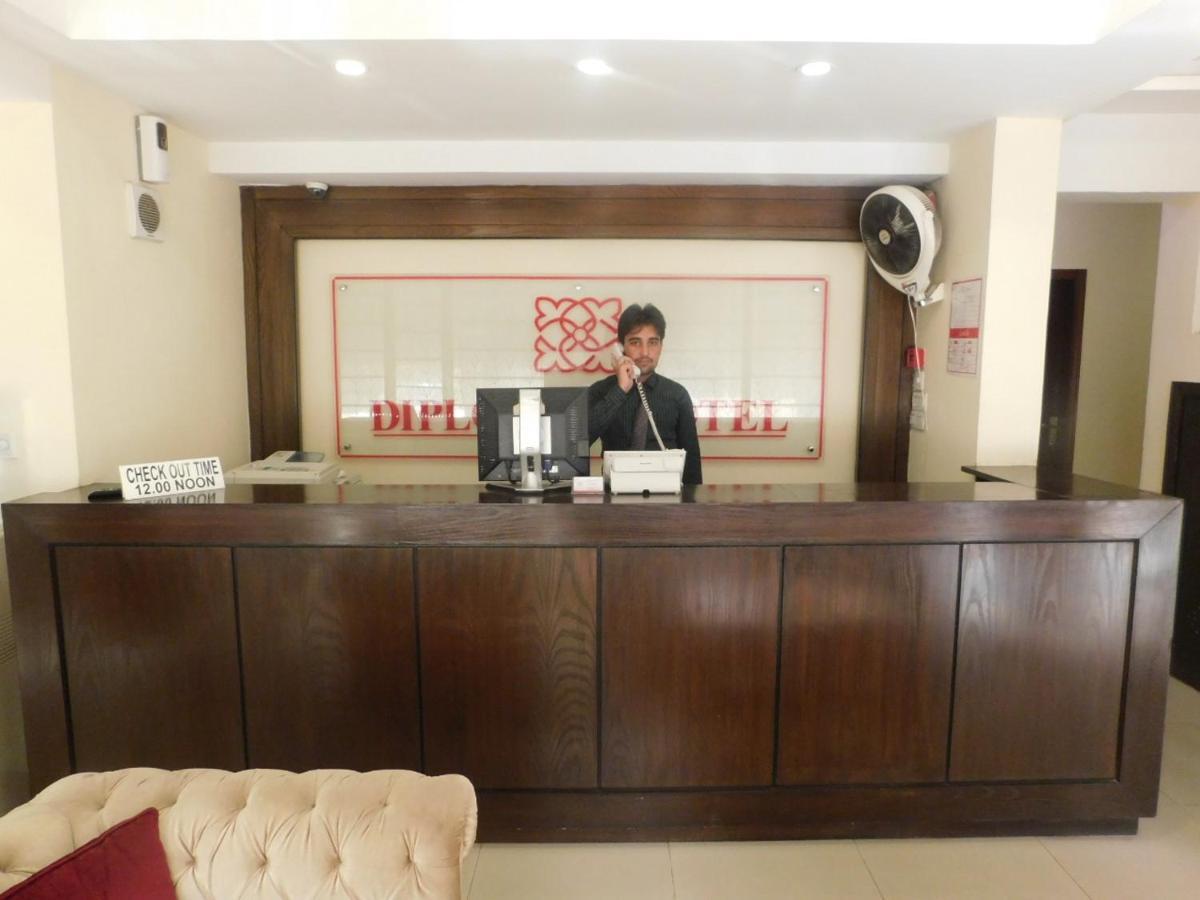 Hotel Diplomat Islamabad Ngoại thất bức ảnh