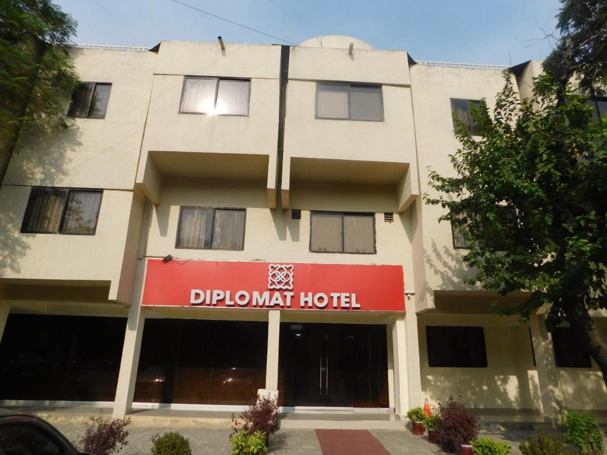 Hotel Diplomat Islamabad Ngoại thất bức ảnh