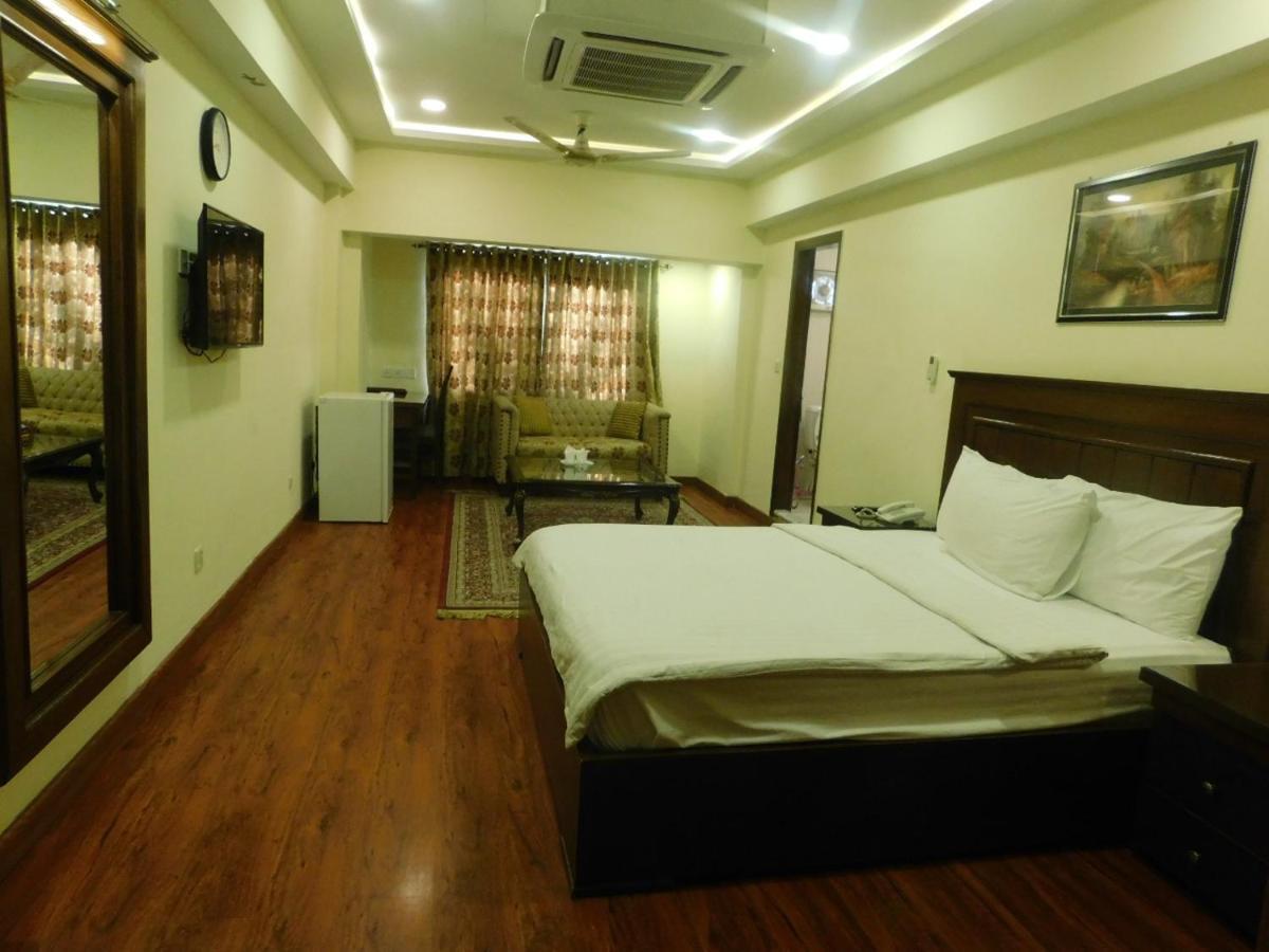 Hotel Diplomat Islamabad Ngoại thất bức ảnh