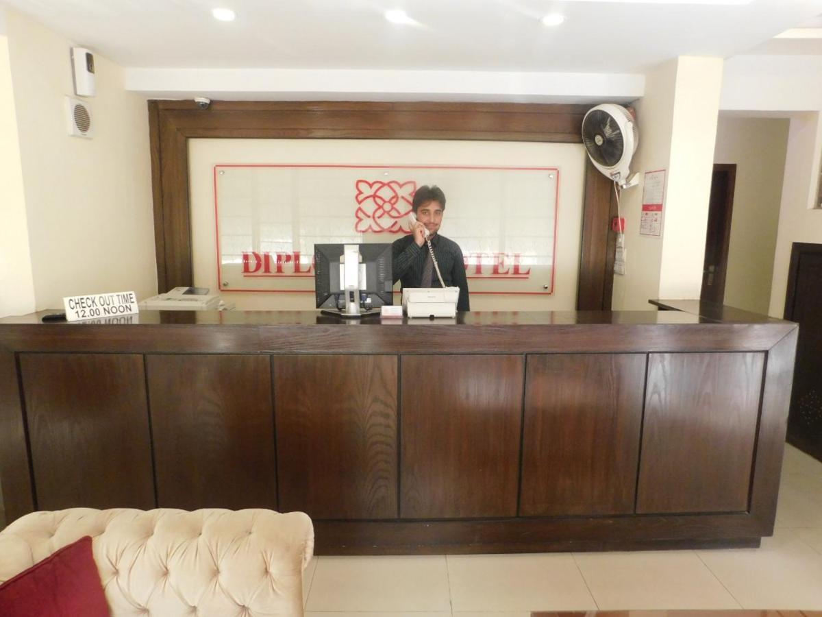 Hotel Diplomat Islamabad Ngoại thất bức ảnh